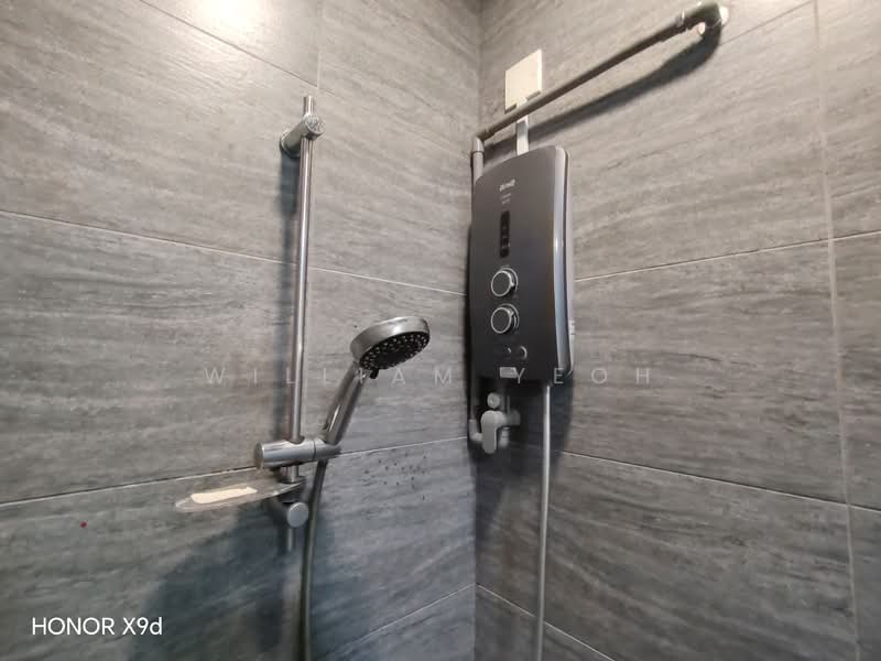 Service Residence for Rent at Gaya Resort Homes - William Yeoh - Bathroom - PropertyGuru.com.my