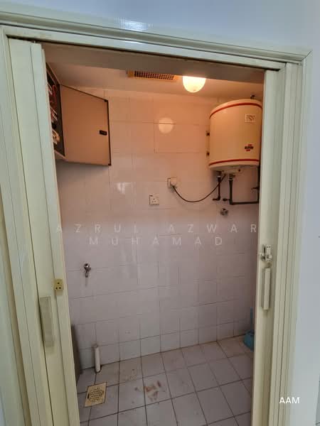 Rumah Bandar untuk Dijual di Country Heights (Kajang) - Azrul Azwar Muhamad - Interior - PropertyGuru.com.my