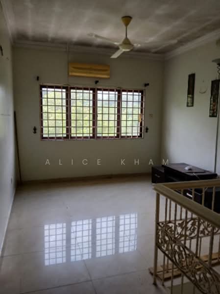 Bungalow for Rent in Sungai Buloh (Selangor) - Alice Kham - Living Room - PropertyGuru.com.my