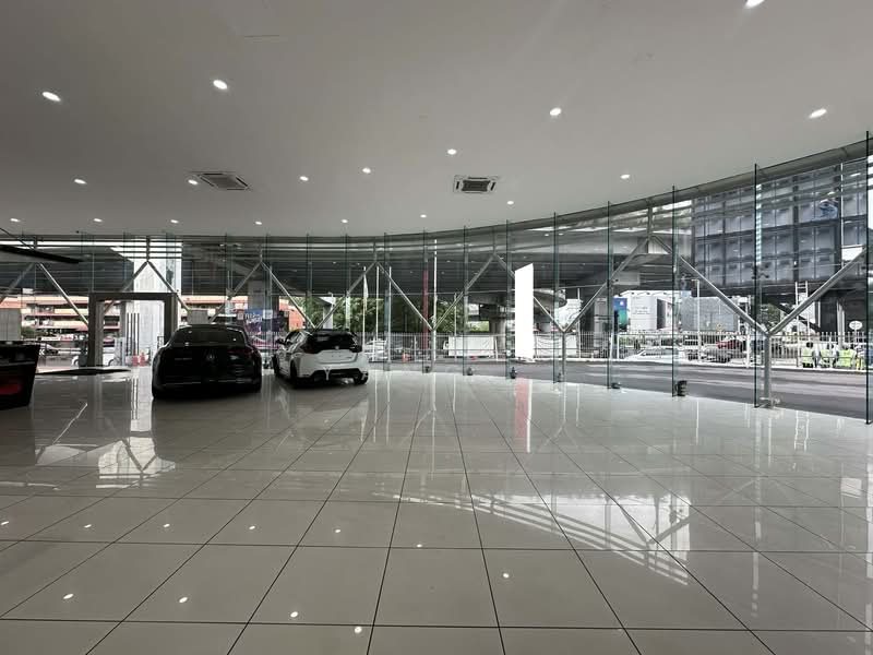 Shop for Sale in Jalan Tun Razak (KL City Centre) - Yang . - Interior - PropertyGuru.com.my