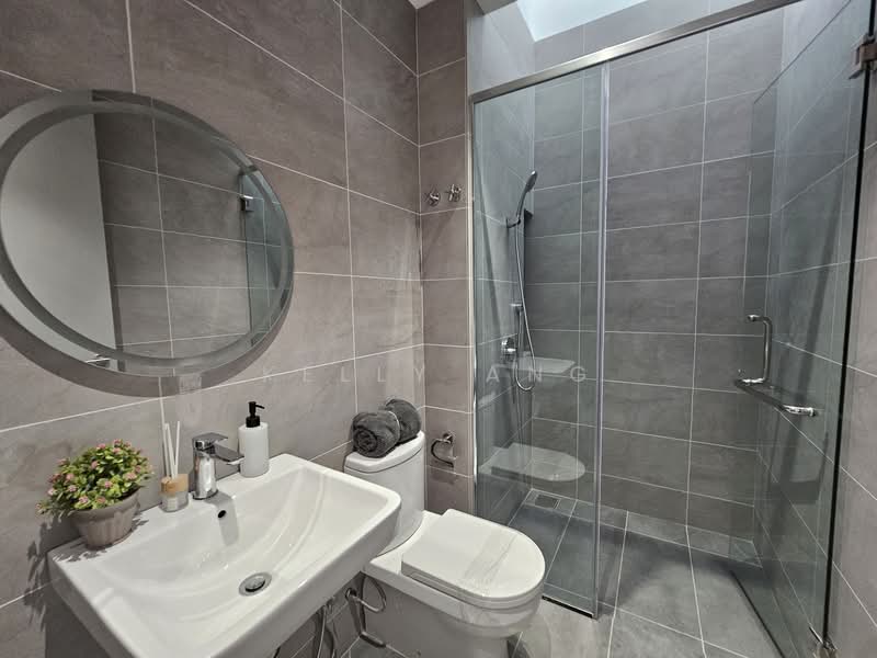 Semi-Detached House for Sale in Bandar Bukit Puchong (Puchong) - Kelly Ang - Bathroom - PropertyGuru.com.my