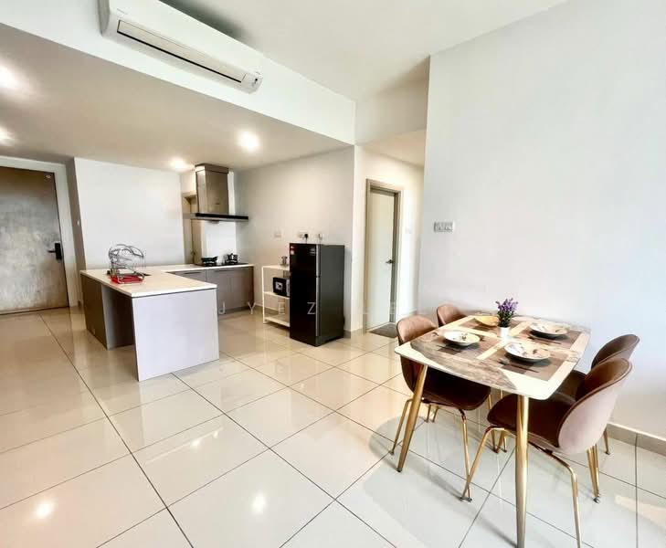 Service Residence for Sale at Southkey Mosaic - Jyez Lee - Kitchen - PropertyGuru.com.my