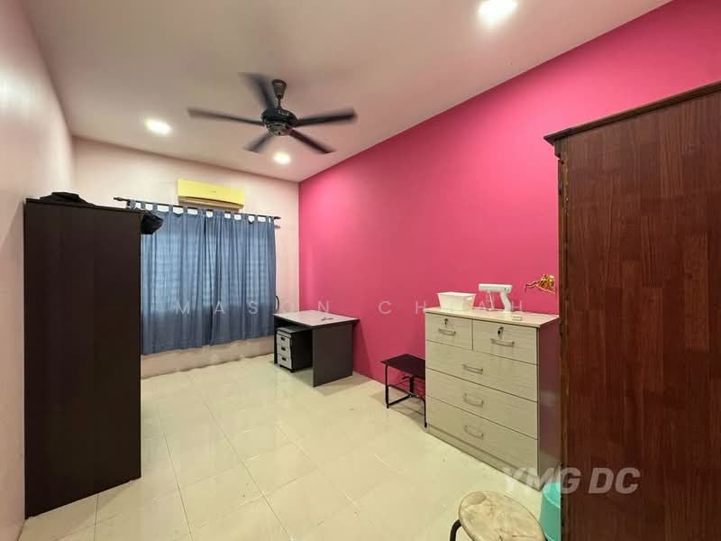 Rumah Teres 2 Tingkat untuk Dijual di Teluk Gadung Besar (Port Klang (Pelabuhan Klang)) - Mason Chiah - Bedroom - PropertyGuru.com.my