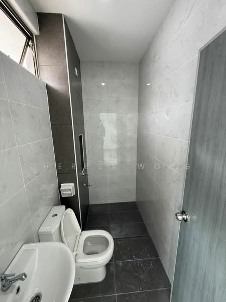 2-storey Terraced House for Sale in Mutiara Rini (Skudai) - Shereen Wong - Bathroom - PropertyGuru.com.my