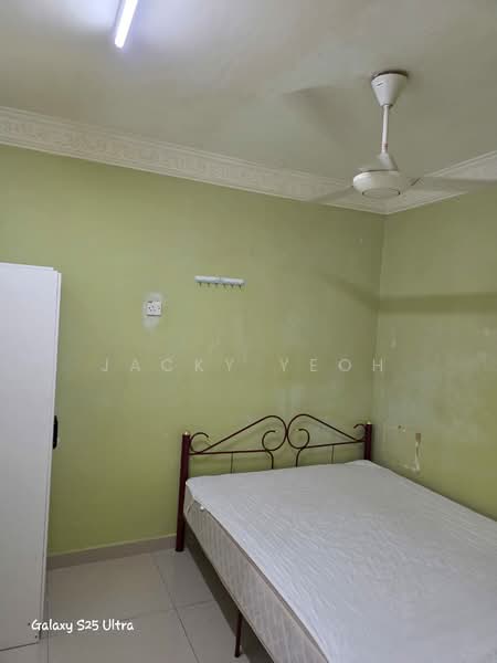 Flat for Rent at Desa Putra - Jacky Yeoh - Bedroom - PropertyGuru.com.my