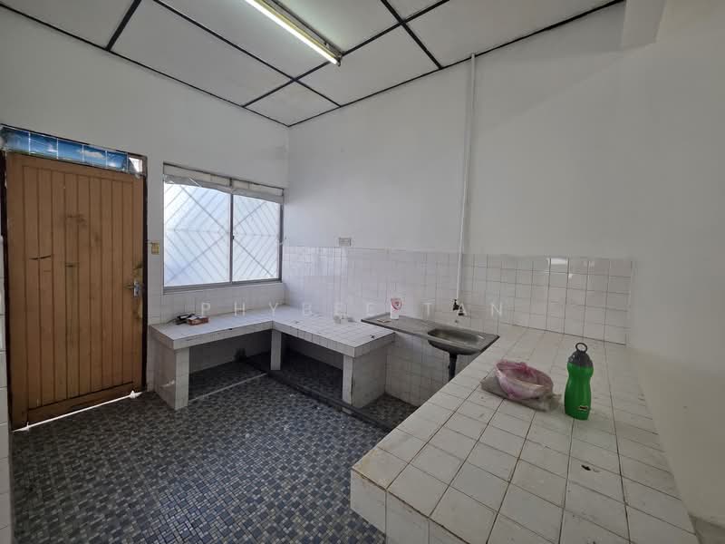 Semi-Detached House for Sale in Bandar Baru Batu Gajah (Batu Gajah) - Phybee Tan - Kitchen - PropertyGuru.com.my