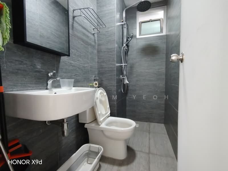 Service Residence for Rent at Gaya Resort Homes - William Yeoh - Bathroom - PropertyGuru.com.my