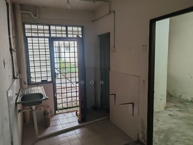 2-storey Terraced House for Rent in Taman Krubong Jaya (Krubong) - Woon . - Kitchen - PropertyGuru.com.my