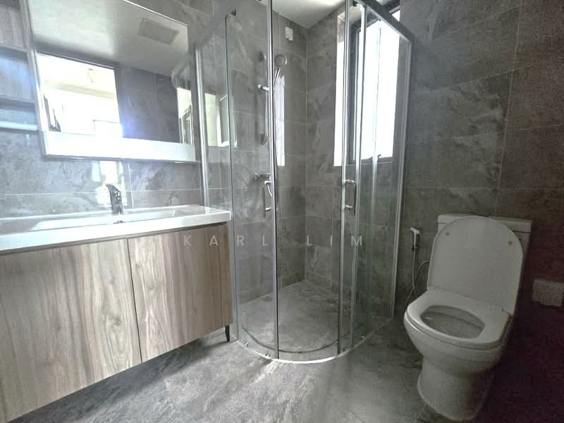 Forest City Golf Resort untuk Untuk Dijual - RM 988,000, Apr 2026 - Bathroom - PropertyGuru.com.my