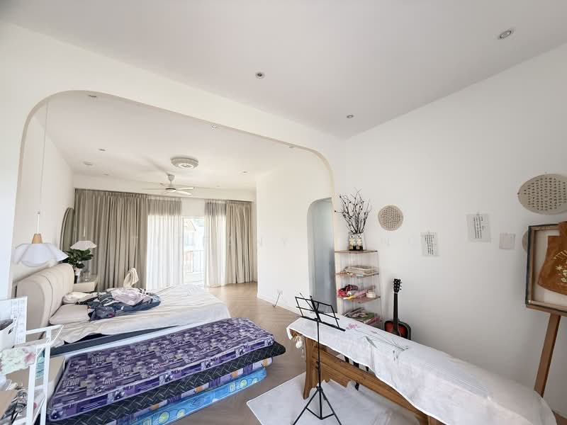 3-storey Terraced House for Sale in Batu Arang (Selangor) - Tiffany Yang - Bedroom - PropertyGuru.com.my