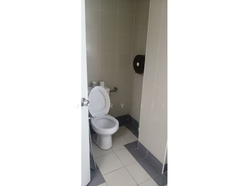 Office for Rent in KLCC (KL City Centre) - Jerry Lee - Bathroom - PropertyGuru.com.my