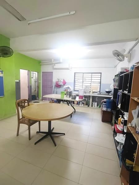 Taman Megah Ria untuk Untuk Dijual - RM 628,000, Apr 2026 - Kitchen - PropertyGuru.com.my