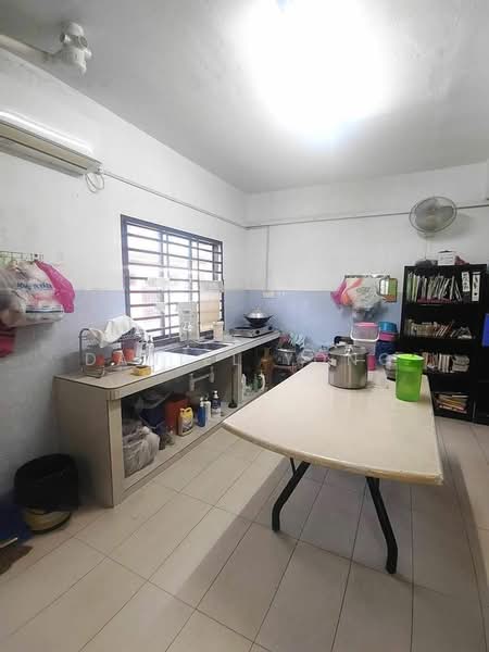 Taman Megah Ria untuk Untuk Dijual - RM 628,000, Apr 2026 - Kitchen - PropertyGuru.com.my