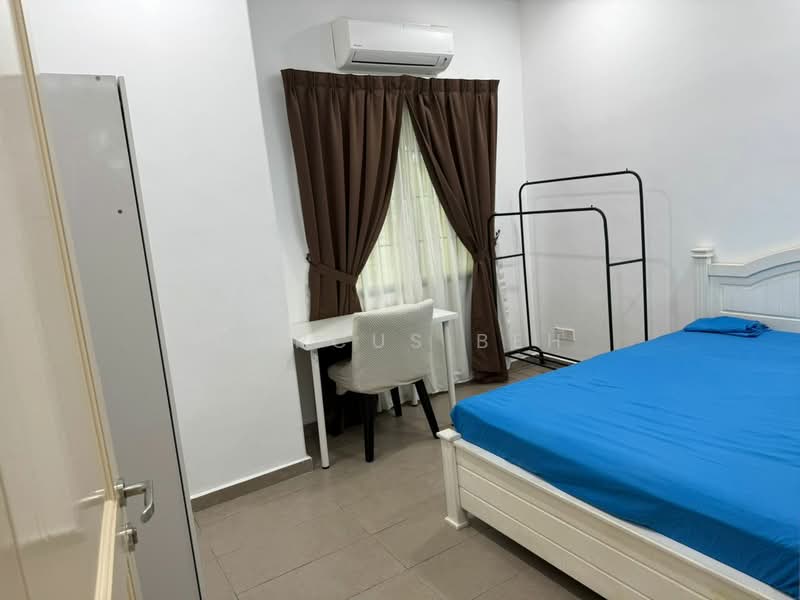 Semi-Detached House for Rent in Kota Kemuning (Shah Alam) - Marcus Beh - Bedroom - PropertyGuru.com.my