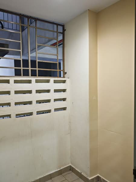 Condominium for Rent at Lagoon Suites - Victoria Chew - Interior - PropertyGuru.com.my