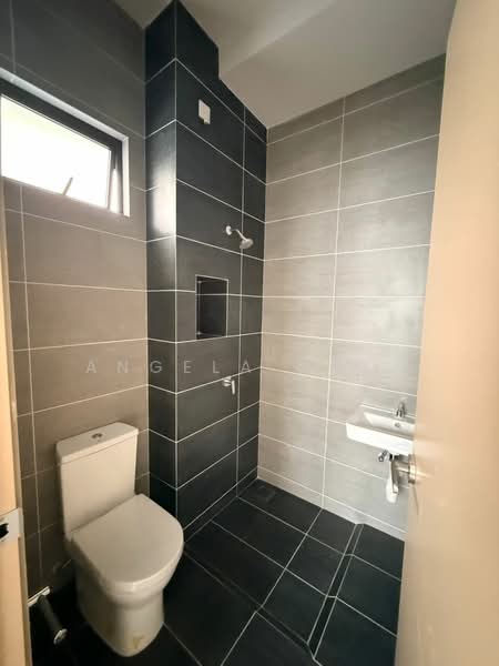 Servis Apartment untuk Disewa di One 49 Residence - Angela Chye - Bathroom - PropertyGuru.com.my