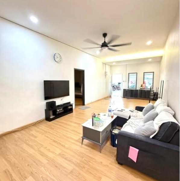 Taman Serene @ 1 storey house untuk Untuk Disewa - RM 4,000 /bulan, Apr 2026 - Living Room - PropertyGuru.com.my