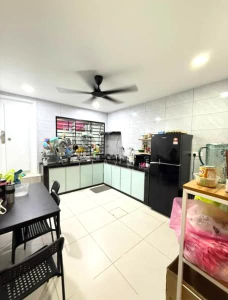 Taman Serene @ 1 storey house untuk Untuk Disewa - RM 4,000 /bulan, Apr 2026 - Kitchen - PropertyGuru.com.my