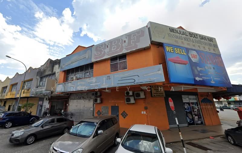Terrace Factory for Sale in Taman Bukit Serdang (Seri Kembangan) - Kingsley Chai - Exterior - PropertyGuru.com.my