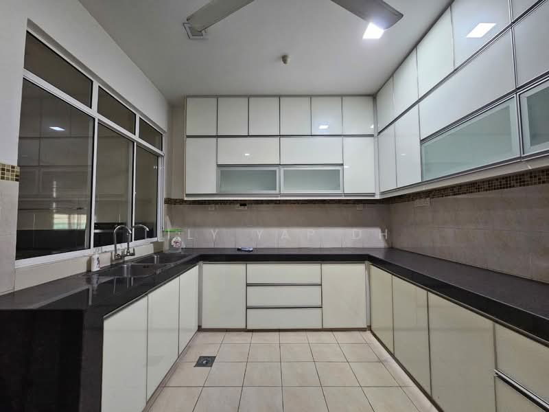 Zero-Lot Bungalow for Sale in Bukit Rimau (Shah Alam) - Lily Yap DH - Kitchen - PropertyGuru.com.my
