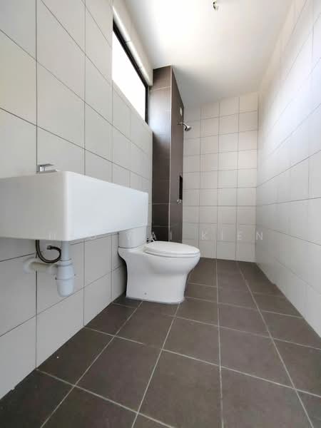 Terraced House for Sale in Rawang (Selangor) - Heo Wai Kien - Bathroom - PropertyGuru.com.my