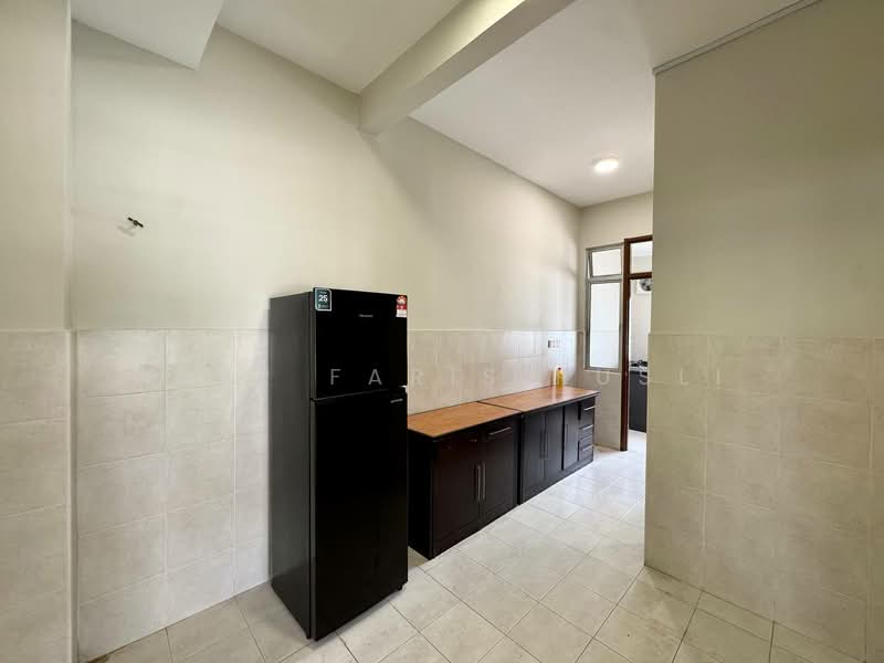 2-storey Terraced House for Rent in Bukit Indah (Iskandar Puteri (Nusajaya)) - Amir Faris Rusli - Kitchen - PropertyGuru.com.my