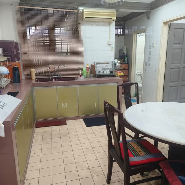 Taman iskandar jalan Bentara untuk Untuk Disewa - RM 2,600 /bulan, Apr 2026 - Kitchen - PropertyGuru.com.my