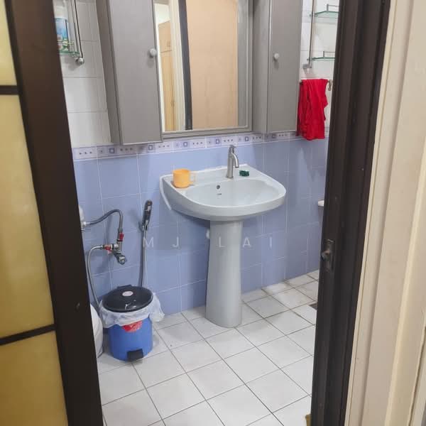 Taman iskandar jalan Bentara untuk Untuk Disewa - RM 2,600 /bulan, Apr 2026 - Bathroom - PropertyGuru.com.my