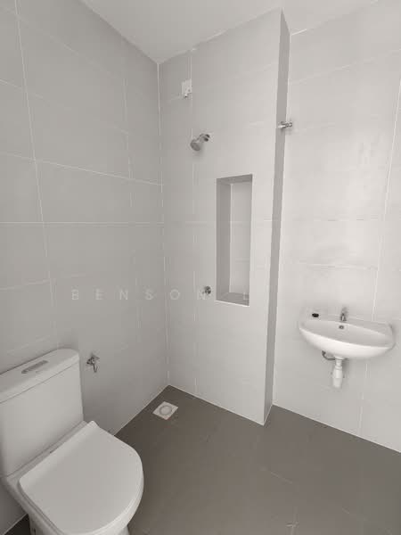 1-storey Terraced House for Sale in Puncak Alam (Selangor) - Benson Lian - Bathroom - PropertyGuru.com.my