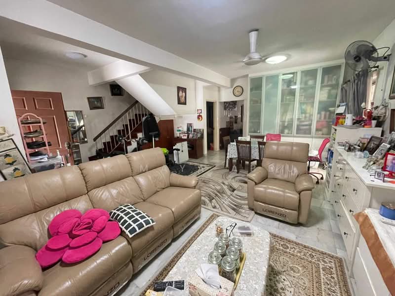 2-storey Terraced House for Sale in Wangsa Maju (Kuala Lumpur) - Cik Maya Abdul - Living Room - PropertyGuru.com.my