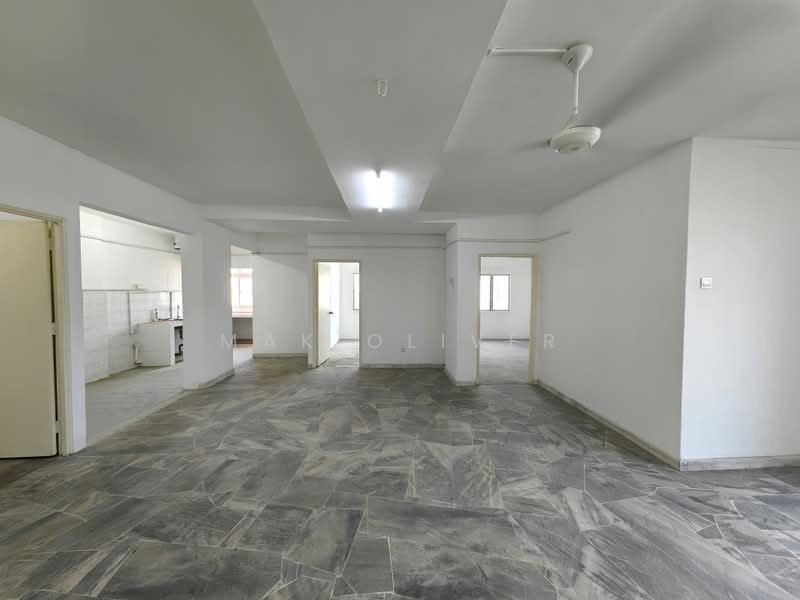 Condominium for Sale at Pelangi Indah Condominium - Mak Oliver - Interior - PropertyGuru.com.my