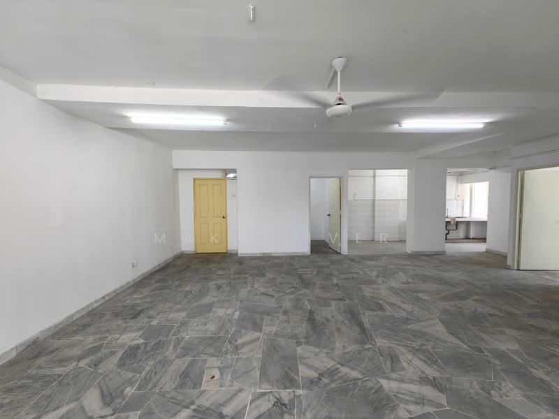 Condominium for Sale at Pelangi Indah Condominium - Mak Oliver - Interior - PropertyGuru.com.my