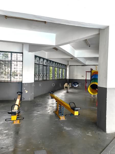 Condominium for Sale at Pelangi Indah Condominium - Mak Oliver - Exterior - PropertyGuru.com.my