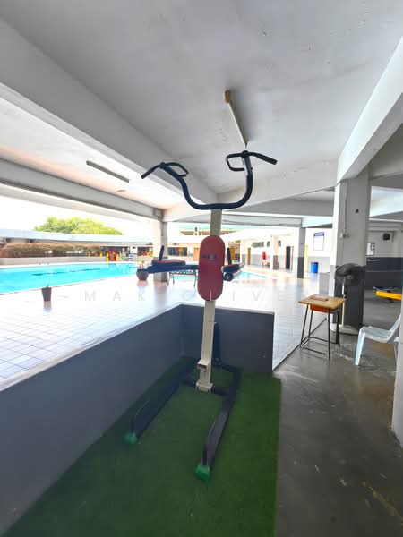 Condominium for Sale at Pelangi Indah Condominium - Mak Oliver - Pool - PropertyGuru.com.my