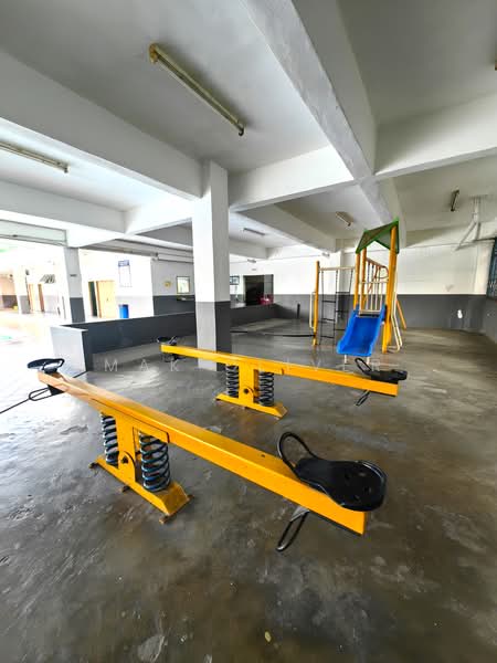 Condominium for Sale at Pelangi Indah Condominium - Mak Oliver - Interior - PropertyGuru.com.my