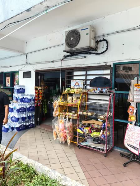 Condominium for Sale at Pelangi Indah Condominium - Mak Oliver - Exterior - PropertyGuru.com.my
