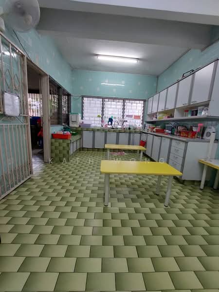 Semi-Detached House for Sale in Taman Desa (Kuala Lumpur) - Kath Wong - Kitchen - PropertyGuru.com.my