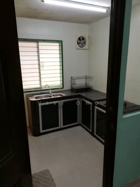 2-storey Terraced House for Rent in Taman Setia Indah (Tebrau) - Vivi Ong - Kitchen - PropertyGuru.com.my
