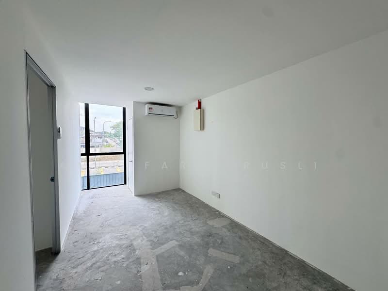 Shop for Rent in Johor Bahru (Johor) - Amir Faris Rusli - PropertyGuru.com.my