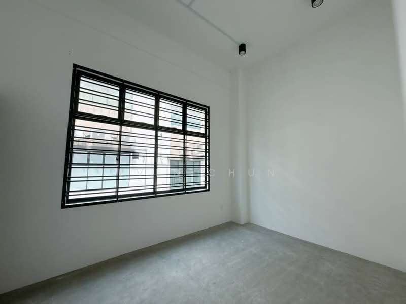 Kedai untuk Disewa di Taman Pelangi Indah (Ulu Tiram) - Even Chun - Interior - PropertyGuru.com.my