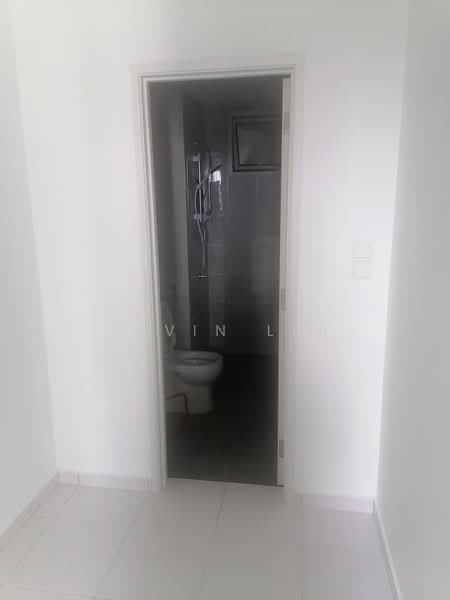 Condominium for Sale at i-Santorini - Kevin Lim - Bathroom - PropertyGuru.com.my