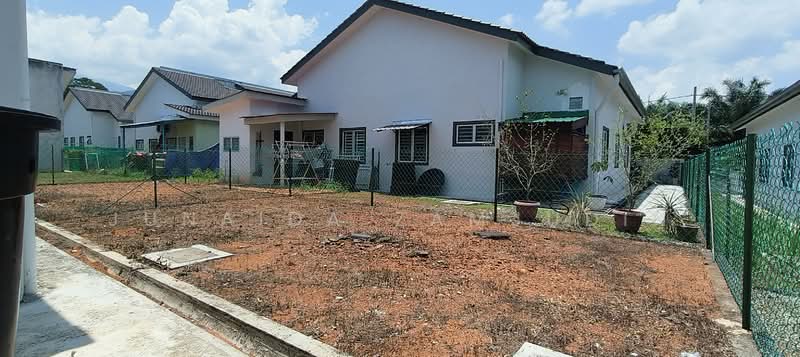 Semi-Detached House for Sale in Terung (Perak) - Junaida Zamjudin - Exterior - PropertyGuru.com.my