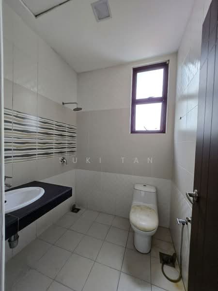 Bungalow for Sale in Jalan Klang Lama (Old Klang Road) (Kuala Lumpur) - Suki Tan - Bathroom - PropertyGuru.com.my
