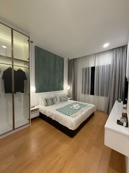 Service Residence for Sale at The Riva Residences @ Gravit8 - Evans Ee - Bedroom - PropertyGuru.com.my