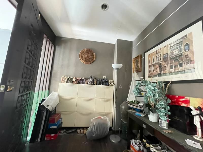 Rumah Teres 4-Tingkat untuk Dijual di Bukit Wangsamas (Setiawangsa) - Cik Maya Abdul - Entrance - PropertyGuru.com.my