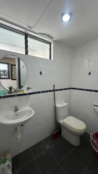 Condominium for Sale at Eden Seaview Condominium - Wayne Loh - Bathroom - PropertyGuru.com.my