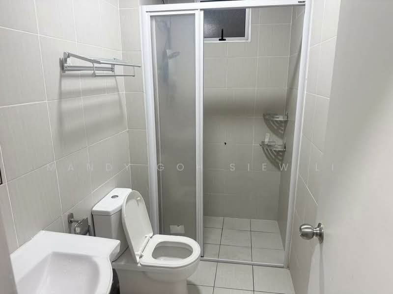 Meridin Bayvue Serviced Apartment untuk Untuk Disewa - RM 2,000 /bulan, Apr 2026 - Bathroom - PropertyGuru.com.my