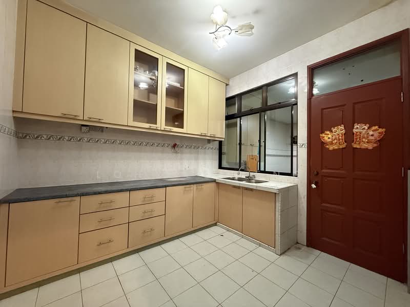 Taman Perling untuk Untuk Disewa - RM 3,200 /bulan, Apr 2026 - Kitchen - PropertyGuru.com.my