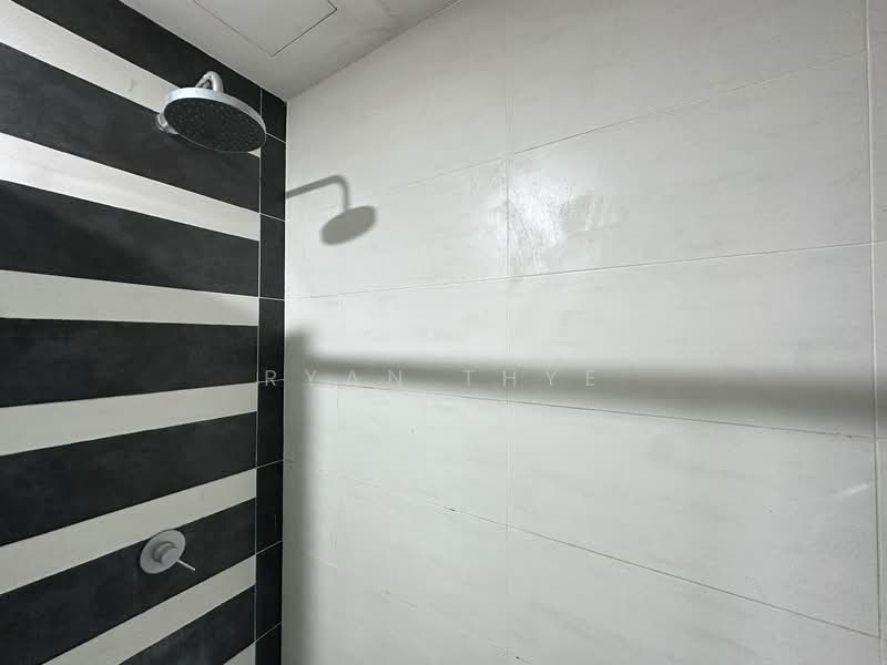 Apartment for Sale at Central Residence @ Sungai Besi - Ryan Thye - Master Bathroom - PropertyGuru.com.my
