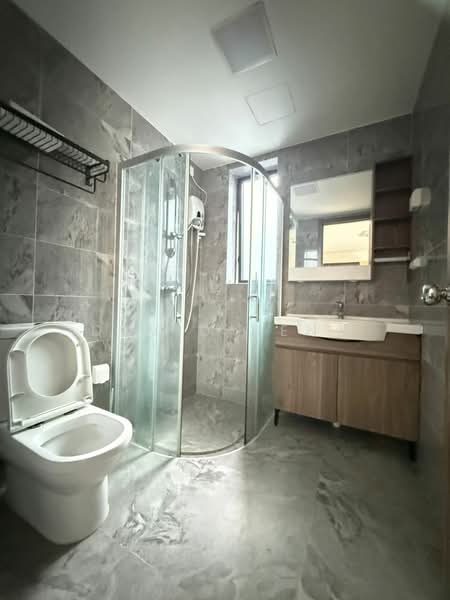 Cluster House for Rent in Forest City (Gelang Patah) - David Heng - Bathroom - PropertyGuru.com.my